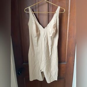 Skims women's 4X shapewear one piece